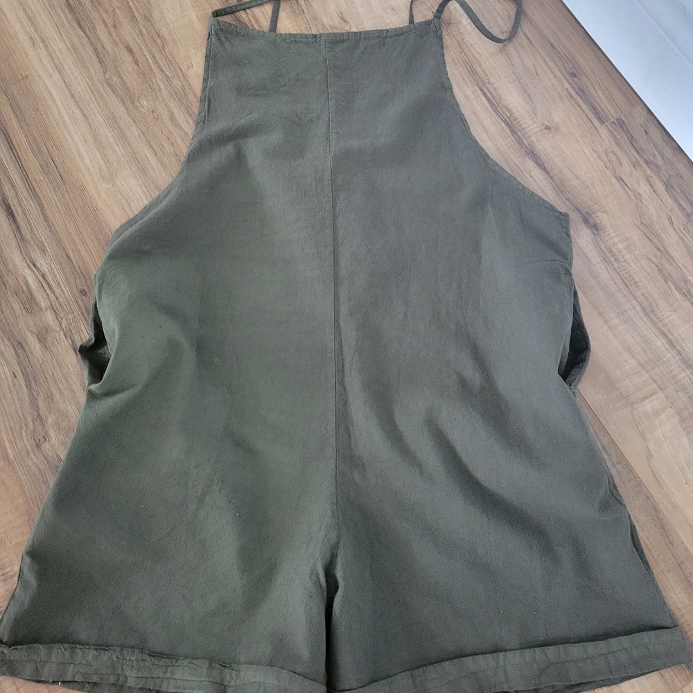 "New" Ladies Size XL Khaki Spaghetti Strap Pocket Romper